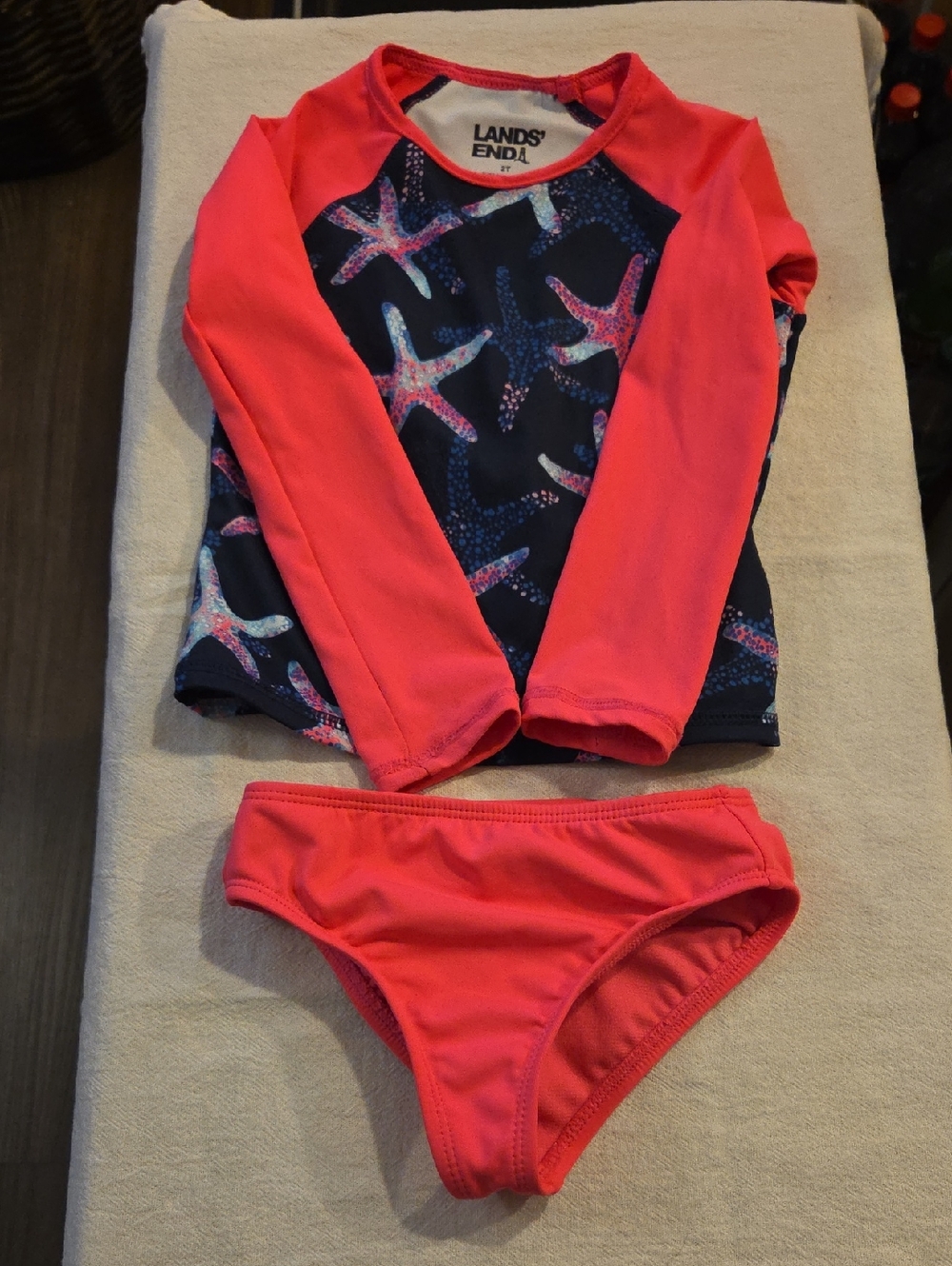 Lands' End Girls' Pink Coral & Navy Starfish Rashguard Set Size 2T